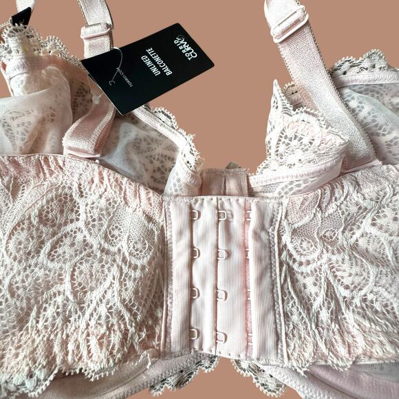 Torrid Curve Unlined Balconette Bra Pink Lotus Lace Underwire Sexy 38 DDD NEW - Picture 8 of 16